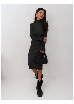 Sweterkowa sukienka midi z golfem FERNANDA - czarna ze sklepu magmac.pl w kategorii Sukienki - zdjęcie 165657679