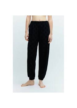 Hugo Bodywear Spodnie dresowe FLOCKY_PANTS | Regular Fit ze sklepu Gomez Fashion Store w kategorii Spodnie damskie - zdjęcie 165686829