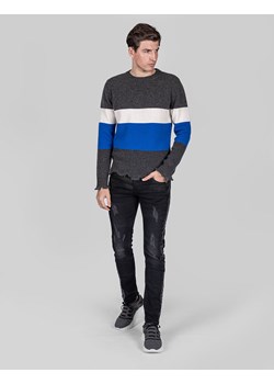 Les Hommes Sweter | UHK105-643U | Round Neck Sweater Breast Stripes | Mężczyzna | Biały, Niebieski, Szary ze sklepu ubierzsie.com w kategorii Swetry męskie - zdjęcie 165699635