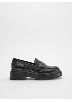 Reserved - Skórzane loafersy - czarny ze sklepu Reserved w kategorii Mokasyny damskie - zdjęcie 165703676