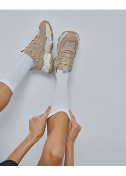 ES8: Beżowo-brązowe sneakersy damskie z łączonych materiałów ES 8 ze sklepu Estro w kategorii Buty sportowe damskie - zdjęcie 165738416