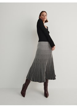 Reserved - Dzianinowa spódnica midi - wielobarwny ze sklepu Reserved w kategorii Spódnice - zdjęcie 165741025