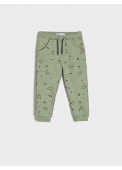 Sinsay - Spodnie dresowe jogger - zielony ze sklepu Sinsay w kategorii Spodnie i półśpiochy - zdjęcie 165870227
