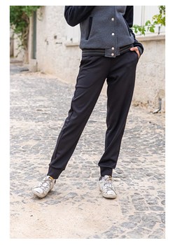 Gunes Kizi Spodnie w kolorze czarnym ze sklepu Limango Polska w kategorii Spodnie damskie - zdjęcie 165889249