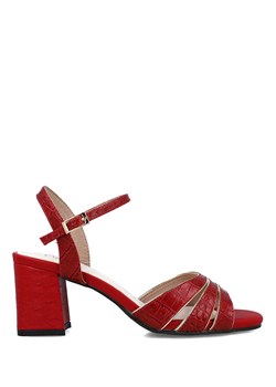 Menbur Sandały w kolorze czerwonym ze sklepu Limango Polska w kategorii Sandały damskie - zdjęcie 165889315