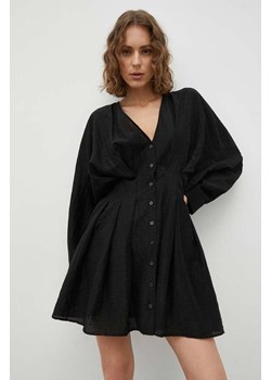 Samsoe Samsoe sukienka kolor czarny mini rozkloszowana ze sklepu PRM w kategorii Sukienki - zdjęcie 166042775
