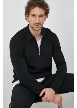 Samsoe Samsoe sweter GUNA męski kolor czarny lekki M22400055 ze sklepu PRM w kategorii Swetry męskie - zdjęcie 166042779