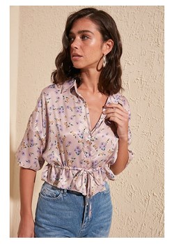 trendyol Bluzka w kolorze jasnoróżowym ze sklepu Limango Polska w kategorii Bluzki damskie - zdjęcie 166046297