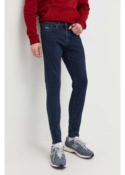 Tommy Jeans jeansy męskie kolor granatowy DM0DM18110 ze sklepu ANSWEAR.com w kategorii Jeansy męskie - zdjęcie 166056437