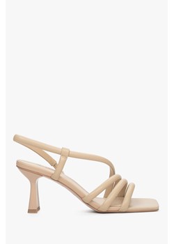 Estro: Beżowe sandały damskie na obcasie z kwadratowym noskiem ze sklepu Estro w kategorii Sandały damskie - zdjęcie 166116939