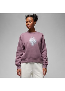 Damska bluza dresowa z półokrągłym dekoltem i grafiką Jordan Brooklyn Fleece - Fiolet ze sklepu Nike poland w kategorii Bluzy damskie - zdjęcie 166155059