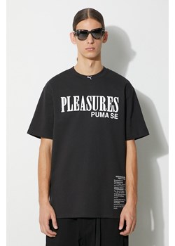 Puma t-shirt bawełniany PUMA x PLEASURES Typo Tee męski kolor czarny z nadrukiem 620878 ze sklepu PRM w kategorii T-shirty męskie - zdjęcie 166191696