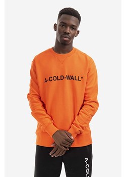 A-COLD-WALL* bluza bawełniana Essential Logo Crewneck męska kolor pomarańczowy z nadrukiem ACWMW082.-LIGHTORANG ze sklepu PRM w kategorii Bluzy męskie - zdjęcie 166192417