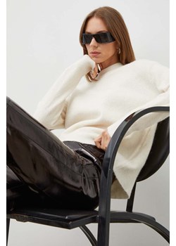Samsoe Samsoe sweter wełniany damski kolor beżowy lekki ze sklepu PRM w kategorii Swetry damskie - zdjęcie 166193199