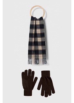 Barbour szalik i rękawiczki Tartan Scarf & Glove Gift Set kolor brązowy wzorzysty MGS0018 ze sklepu PRM w kategorii Szaliki i chusty damskie - zdjęcie 166193989