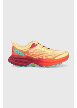 Hoka One One buty do biegania SPEEDGOAT 5 kolor pomarańczowy ze sklepu PRM w kategorii Buty sportowe damskie - zdjęcie 166194188