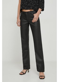 Pepe Jeans jeansy SLIM JEANS LW COATED damskie kolor czarny PL204609 ze sklepu ANSWEAR.com w kategorii Jeansy damskie - zdjęcie 166203006