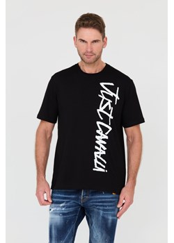 JUST CAVALLI Czarny t-shirt Logo Over, Wybierz rozmiar M ze sklepu outfit.pl w kategorii T-shirty męskie - zdjęcie 166215858