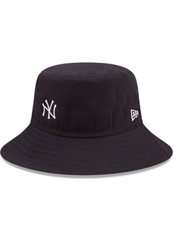 Męski kapelusz bucket hat NEW ERA TEAM TAB TAPERED BUCKET NEW YORK YANKEES - granatowy ze sklepu Sportstylestory.com w kategorii Kapelusze męskie - zdjęcie 166227859