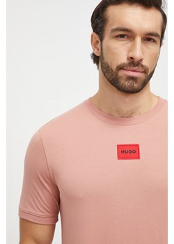 HUGO t-shirt bawełniany kolor różowy z aplikacją 50447978 ze sklepu ANSWEAR.com w kategorii T-shirty męskie - zdjęcie 166233379