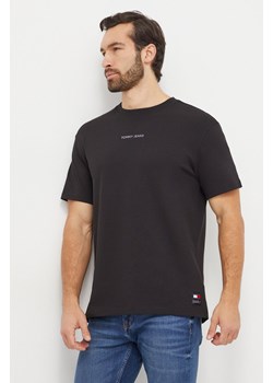Tommy Jeans t-shirt bawełniany męski kolor czarny z aplikacją DM0DM18266 ze sklepu ANSWEAR.com w kategorii T-shirty męskie - zdjęcie 166233526