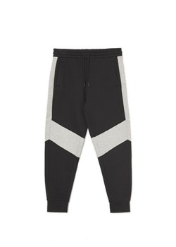 Cropp - Czarno-szare dresowe joggery - czarny ze sklepu Cropp w kategorii Spodnie męskie - zdjęcie 166238815