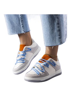 Szare sneakersy niebieskie sznurówki Aucoin białe ze sklepu ButyModne.pl w kategorii Buty sportowe damskie - zdjęcie 166276335