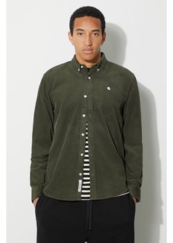Carhartt WIP koszula sztruksowa kolor zielony regular z kołnierzykiem button-down ze sklepu PRM w kategorii Koszule męskie - zdjęcie 166291029