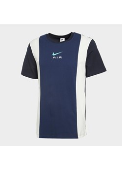 NIKE T-SHIRT NSW SW AIR SS TOP ze sklepu JD Sports  w kategorii T-shirty męskie - zdjęcie 166295219