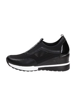 Czarne sneakersy półbuty damskie Vinceza 10746 ze sklepu suzana.pl w kategorii Półbuty damskie - zdjęcie 166301016