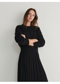 Reserved - Sweter z różą - czarny ze sklepu Reserved w kategorii Swetry damskie - zdjęcie 166377739