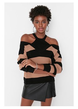 trendyol Sweter w kolorze ciemnobeżowo-czarnym ze sklepu Limango Polska w kategorii Swetry damskie - zdjęcie 166406149