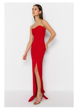 trendyol Sukienka w kolorze czerwonym ze sklepu Limango Polska w kategorii Sukienki - zdjęcie 166458308