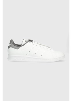 adidas Originals sneakersy skórzane Stan Smith kolor biały IG1322 ze sklepu PRM w kategorii Buty sportowe męskie - zdjęcie 166493266