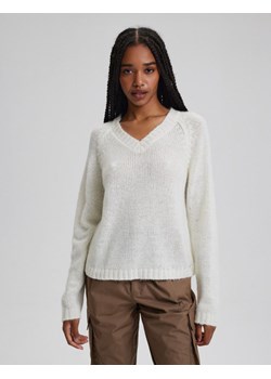 Sweter TREY Off White XS ze sklepu Diverse w kategorii Swetry damskie - zdjęcie 166495199