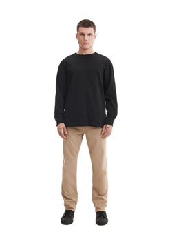 Cropp - Beżowe spodnie regular - beżowy ze sklepu Cropp w kategorii Spodnie męskie - zdjęcie 166503037