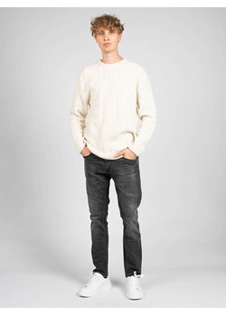 Guess Sweter "C-Neck" | 0BH530 5584ZT | Mężczyzna | Czarny ze sklepu ubierzsie.com w kategorii Swetry męskie - zdjęcie 166586545
