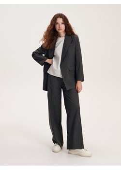 Reserved - Spodnie z kantem - jasnoszary ze sklepu Reserved w kategorii Spodnie damskie - zdjęcie 166641379
