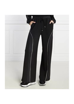 Liu Jo Sport Spodnie dresowe | Regular Fit ze sklepu Gomez Fashion Store w kategorii Spodnie damskie - zdjęcie 166654726