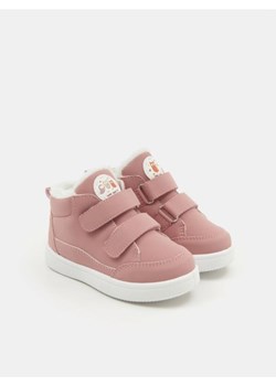 Sinsay - Sneakersy z ociepleniem - różowy ze sklepu Sinsay w kategorii Trampki dziecięce - zdjęcie 166660916