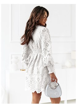 Elegancka ażurowa sukienka ALLISSON - biała ze sklepu magmac.pl w kategorii Sukienki - zdjęcie 166667405