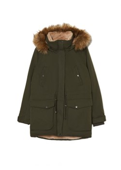 Cropp - Ciemnozielona zimowa kurtka z kapturem - zielony ze sklepu Cropp w kategorii Parki damskie - zdjęcie 166670528