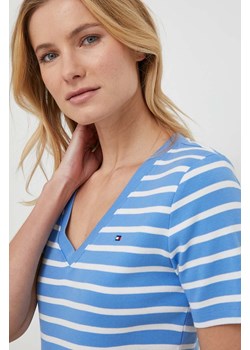 Tommy Hilfiger t-shirt bawełniany damski kolor niebieski ze sklepu ANSWEAR.com w kategorii Bluzki damskie - zdjęcie 166682748