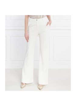 GUESS Spodnie | Regular Fit ze sklepu Gomez Fashion Store w kategorii Spodnie damskie - zdjęcie 166691305