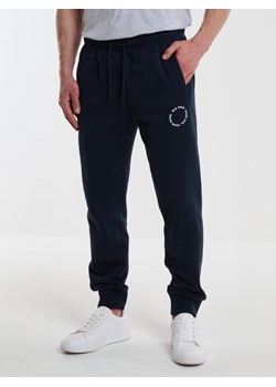 Spodnie dresowe męskie granatowe Kersyn 403/ Ajron 403 ze sklepu Big Star w kategorii Spodnie męskie - zdjęcie 166691457