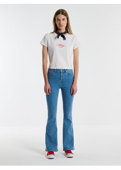 Krótka koszulka damska z nadrukiem biała Nottasa 100 ze sklepu Big Star w kategorii Bluzki damskie - zdjęcie 166691477