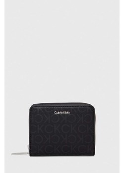 Calvin Klein portfel damski kolor czarny ze sklepu ANSWEAR.com w kategorii Portfele damskie - zdjęcie 166765297