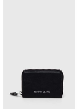 Tommy Jeans portfel damski kolor czarny AW0AW15833 ze sklepu ANSWEAR.com w kategorii Portfele damskie - zdjęcie 166767307