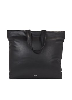 Torebka Calvin Klein Puffed Tote K60K611511 Ck Black BAX ze sklepu eobuwie.pl w kategorii Torby Shopper bag - zdjęcie 166772695