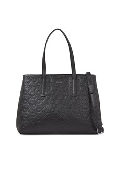 Torebka Calvin Klein Ck Must Tote Md-Emb Mono K60K611276 Ck Black BAX ze sklepu eobuwie.pl w kategorii Torby Shopper bag - zdjęcie 166814527